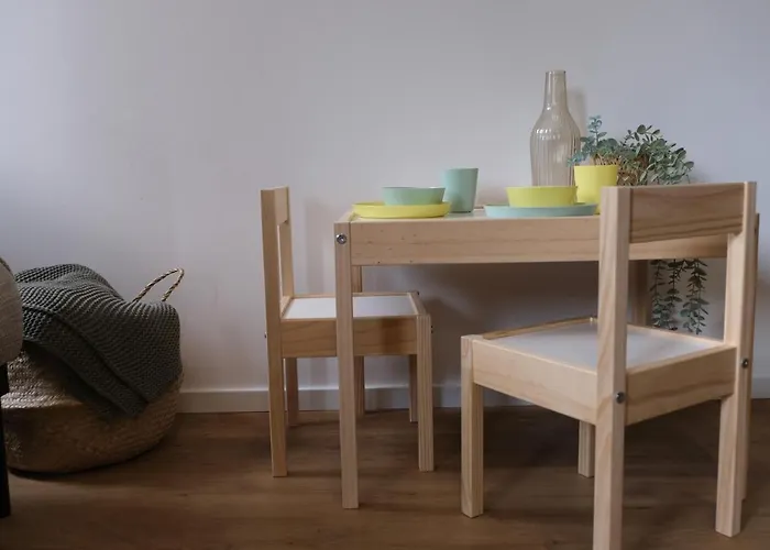 Emona Free Parking & Gym Апартаменти